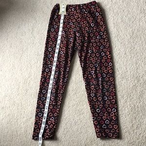 Lularoe TWEEN Valentines leggings